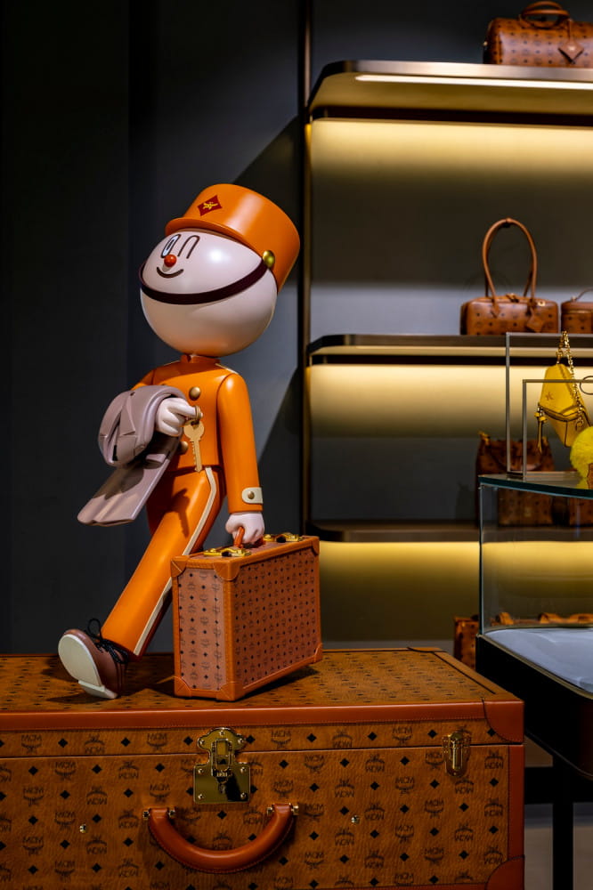 MCM 창립 50주년, 청담동에 ‘화성 호텔’이 떴다 1 20260323 mcm 1 1