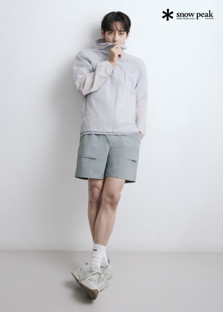 ‘스노우피크 X 뷔’가 완성한 스마트 간절기 룩 6 20260326 snowpeak 4 4