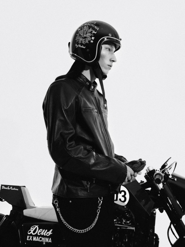 데우스 엑스 마키나, 본질에 집중한 라이딩 웨어 5 20260330 Deus Ex Machina 2 3