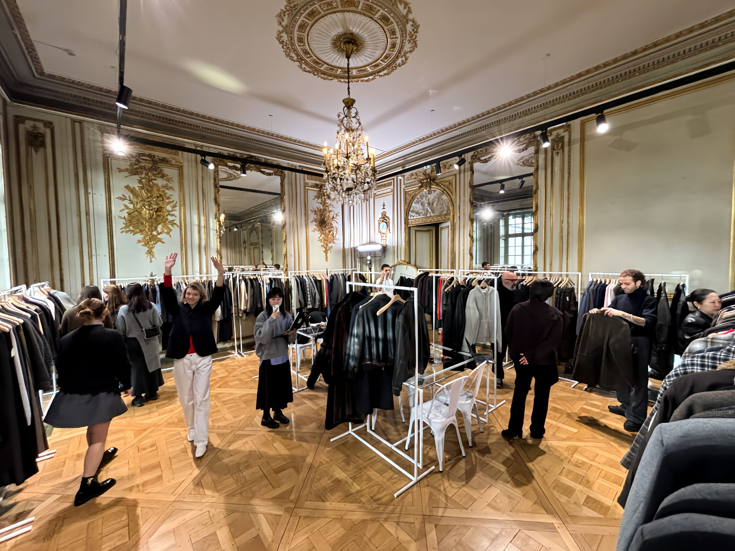 VICTOR SHOWROOM 빅터쇼룸 3 3