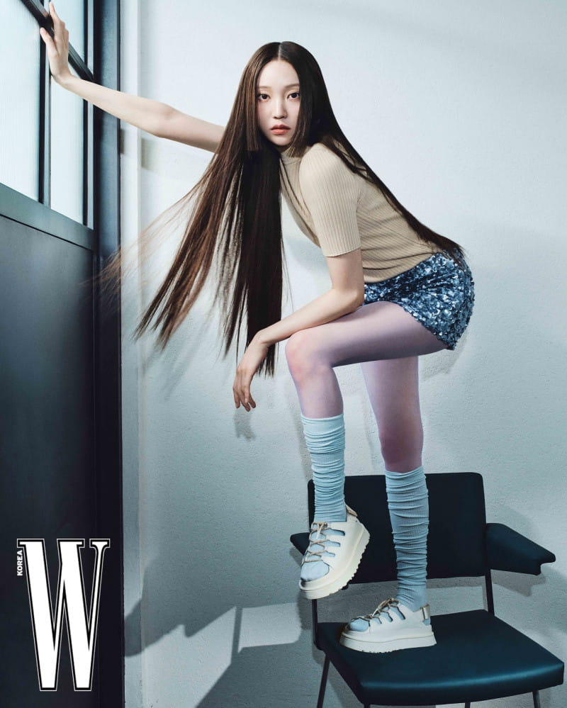 ‘올데이 프로젝트’ 영서, 여름에도 어그 하세요 1 20260408 ugg 2 1