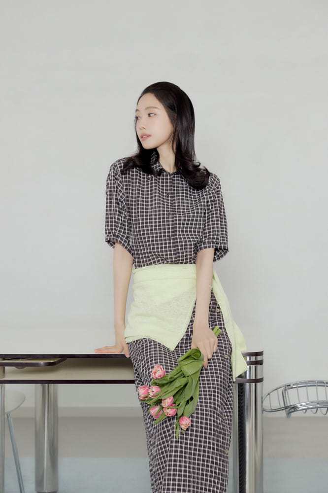 배우 손나은의 여유로운 썸머 아카이브 4 20260527 JJ JIGOTT 5 2