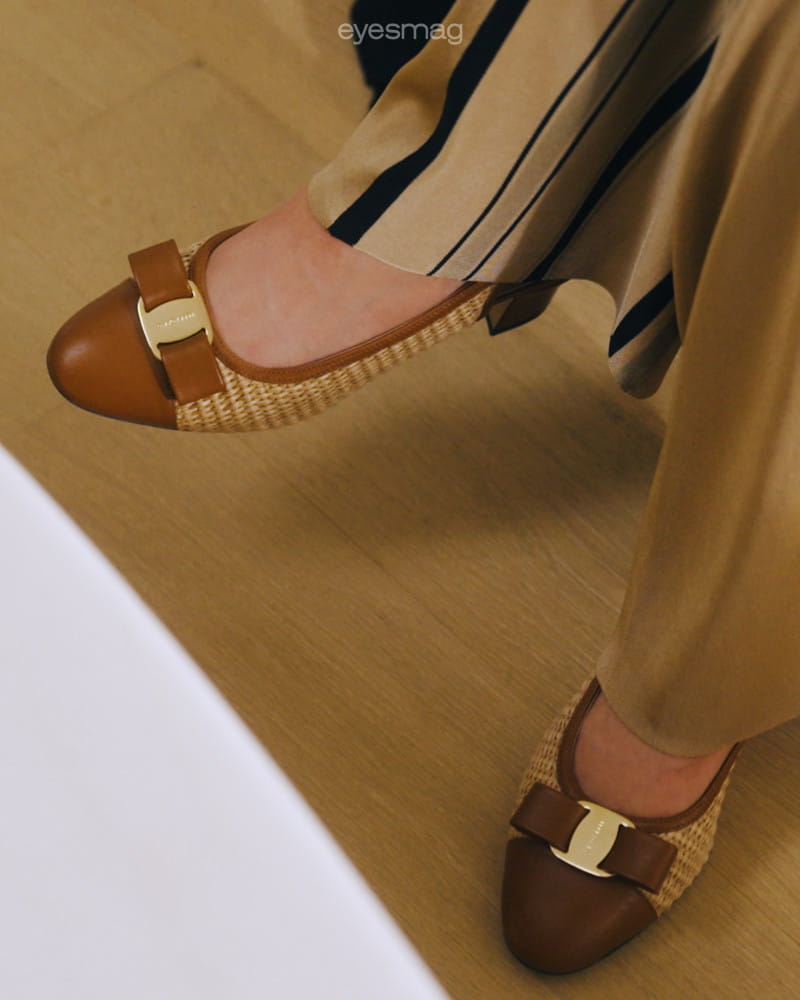 페라가모, 신혜선과 함께한 여름 액세서리 컬렉션 론칭 8 20260601 Ferragamo 2 6