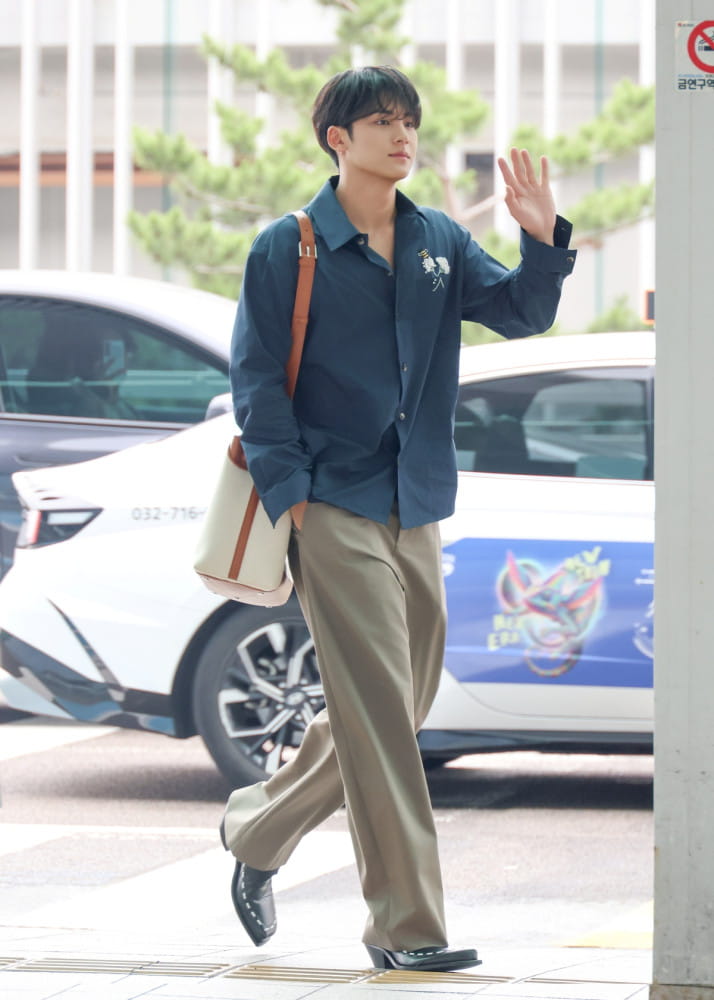 세븐틴 민규, 디올로 완성한 워너비 남친룩의 정석 8 20260706 dior 19 6