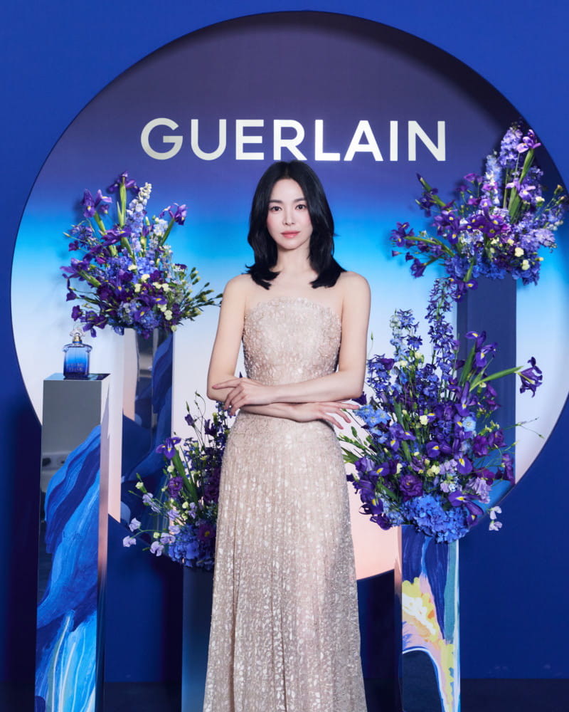 배우 송혜교, 파리 수놓은 독보적 우아함 1 20260915 GUERLAIN 2 1