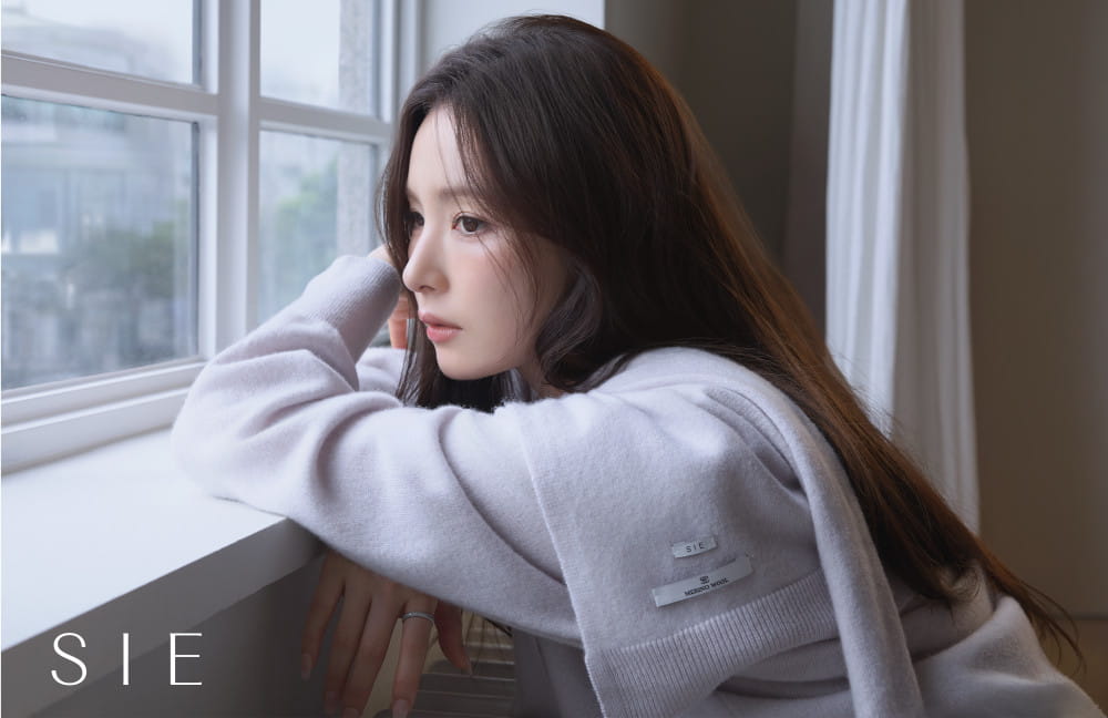 '우아함의 대명사' 신세경, 감각적인 가을 오피스 룩 7 20260915 sie 7 7