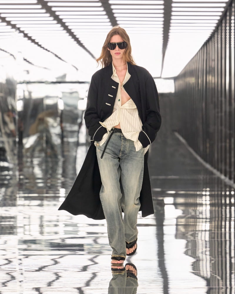펜디 2027 S/S 쇼, 방찬부터 미나·모니카 벨루치까지... 7 20260928 FENDI 8 7