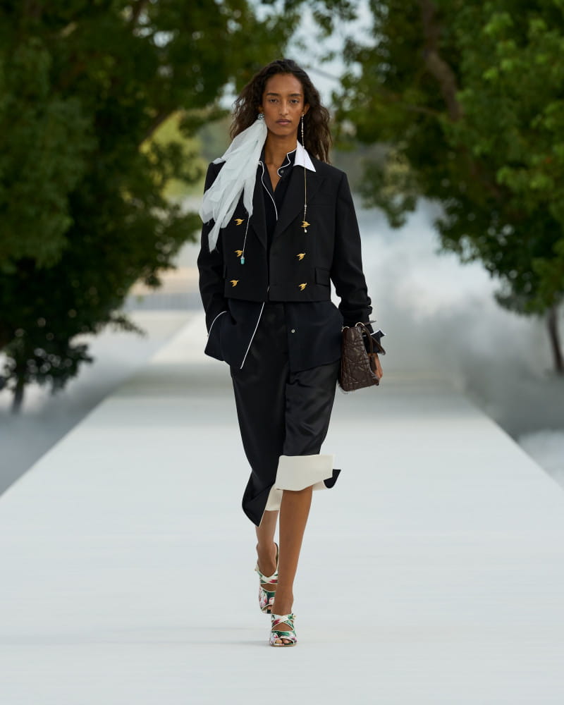 20261001 dior 11 8