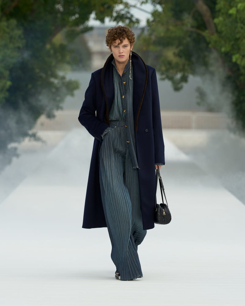 20261001 dior 7 12