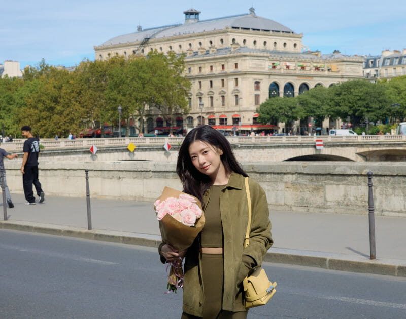 정소민 X 롱샴, 감각적인 파리지앵 감성