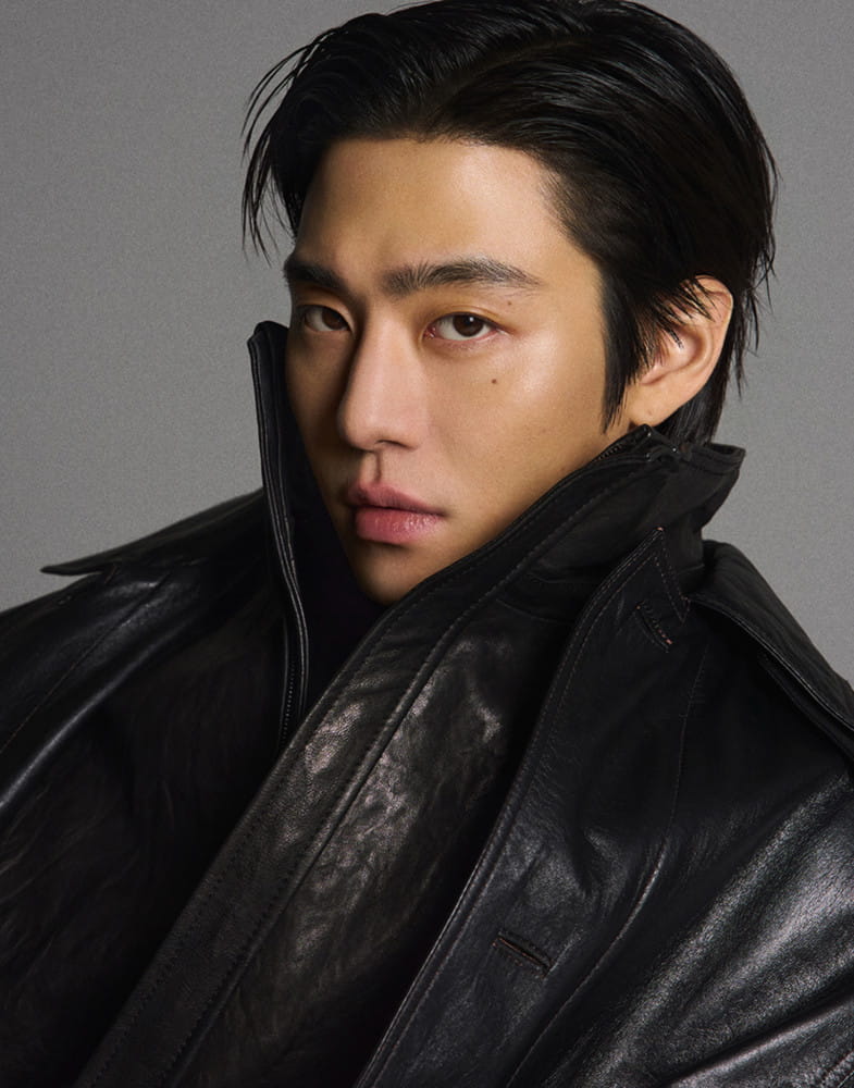 안효섭이 완벽 소화한 ‘준지(JUUN.J)’ 파리 런웨이 룩 3 20261014 JUUN 3 3