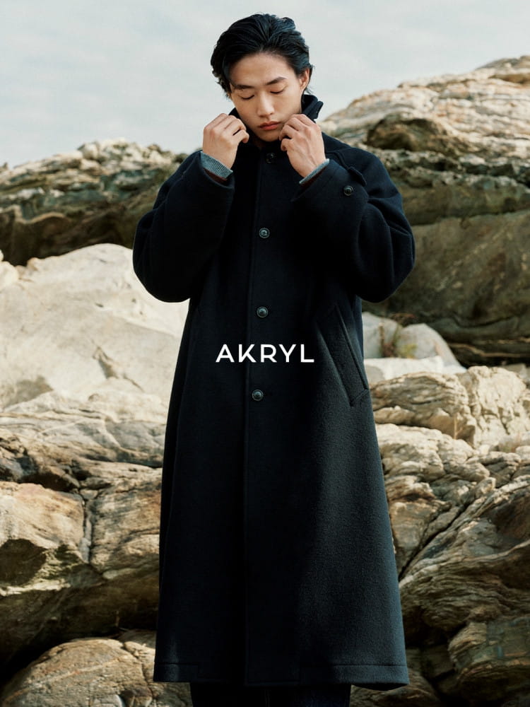 ‘아크릴 X 모델 카이’가 선보이는 감각적인 겨울 스타일링 1 20261030 AKRYL 2 1